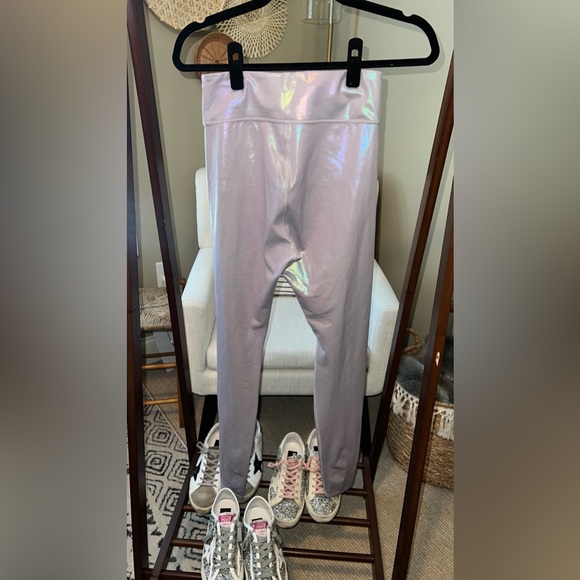 Never worn Carbon 38 luminous High rise / HIGH SHINE Iridescent Leggings S - Picture 3 of 7